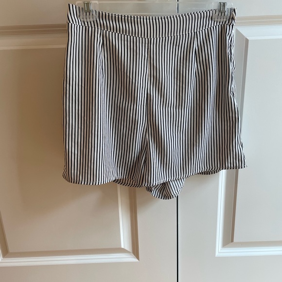 ASOS Striped Two Piece Set - Picture 4 of 4